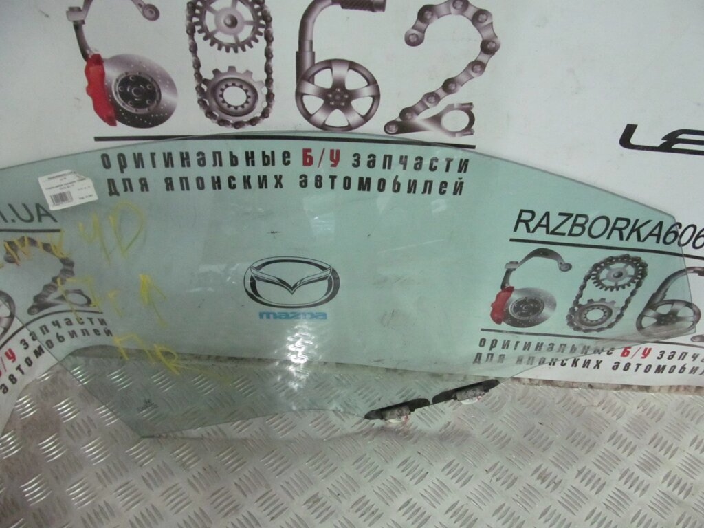 Скло двері переднє праве Honda Civic 4D (FC) 2015- 73300TBAA00 (21183) від компанії Автозапчастини б/в для японських автомобілів - вибирайте Razborka6062 - фото 1