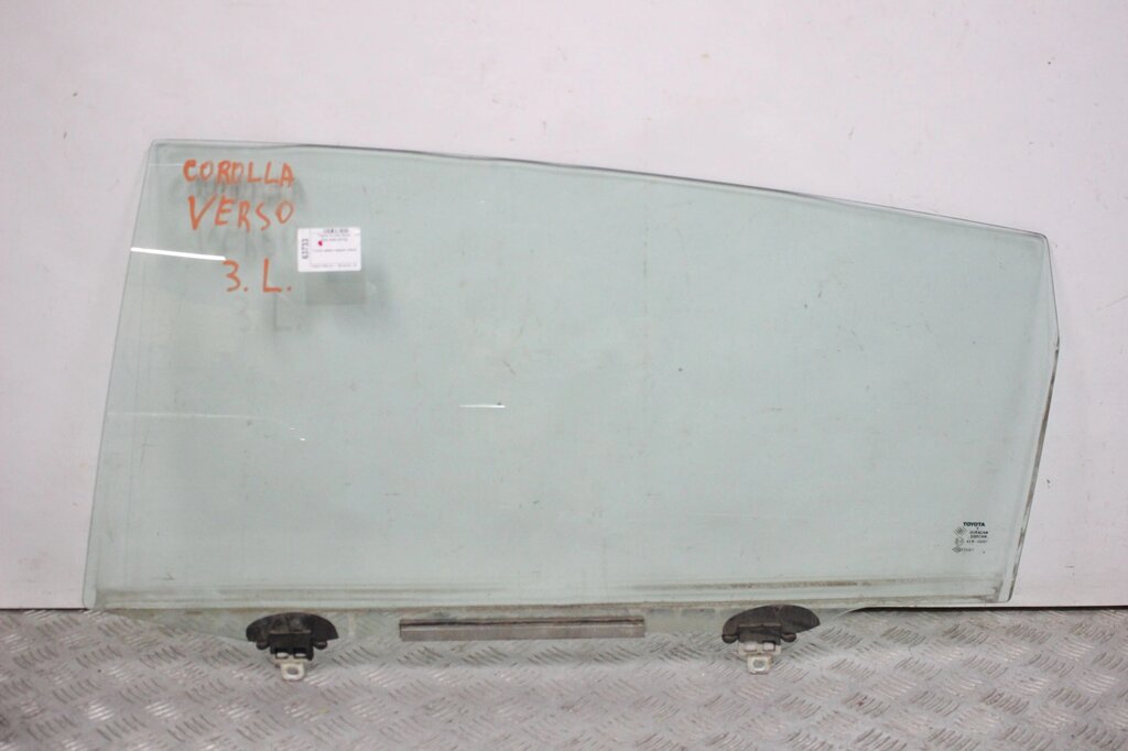 Скло двері заднє ліве Toyota Corolla Verso 2004-2009 681040F010 (63733) від компанії Автозапчастини б/в для японських автомобілів - вибирайте Razborka6062 - фото 1