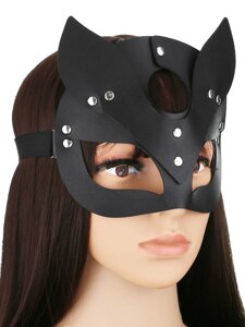 Еротична маска кішки для обличчя жіноча з металевим заклепками БДСМ чорного кольору