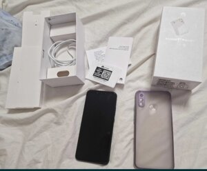 Телефон: Huawei P Smart Plus 4/64Gb. Blask Android + Чохол.