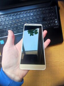 Смартфон ZTE Blade V9 3/32GB Gold