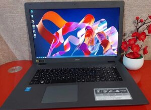 Ноутбук Acer 17" Full HD , Intel Core i5 -4005U, 8Gb. Intel HD, SSD128Gb.