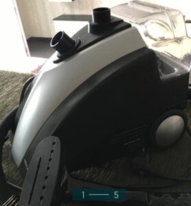 Відпарювач для одягу: Rovus Garment Steamer EK-6006.