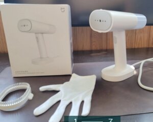 Відпарювач: Xiaomi 1200W.