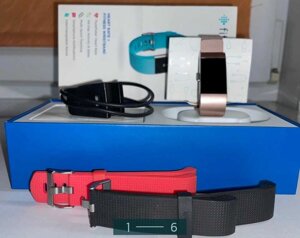 Фітнес- браслет: FitBit Charge 2.