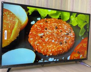 Телевізор: 45К, Samsung 4K Smart TV Wi-Fi. ГОЛОСОВЕ керування.