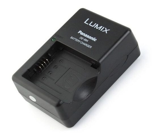 Зарядний пристрій DE-994 для камер Panasonic (акумулятори CGA-S001E, CGA-S002E, CGA-S003E, CGA-S006E) - розпродаж