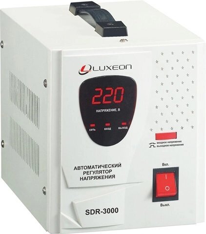 Релейний стабілізатор LUXEON SDR-3000 від компанії Центр технічних рішень - фото 1