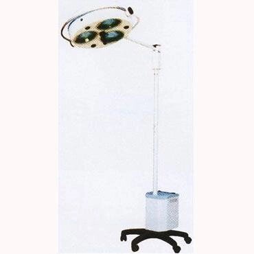 Світильник операційний L2000-3E, трехрефлекторній пересувний (аварійне харчування) Біомед від компанії Інтернет-магазин медтехніки і товарів для здоров'я - фото 1