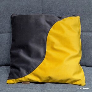 Подушка C19 різного кольору