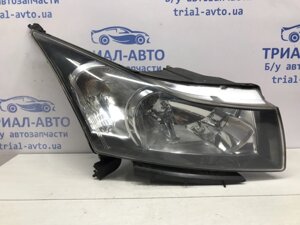 Фара права галоген Chevrolet Cruze 2009-2016 95900042 (Арт. 43804)