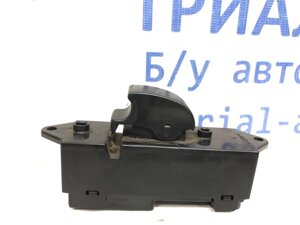 Кнопка склопідйомника Mitsubishi L200 2006-2015 MR587957 (Арт. 37890)