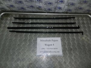 Молдинг скла двері передній Mitsubishi Pajero Wagon 2006-2022 MN117038 (Арт. 10127)