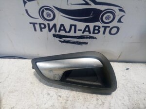 Ручка дверей внутрішня права Ford Focus 2010-2018 1746825 (Арт. 16227)