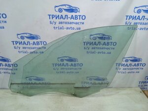 Скло двері переднє ліве BMW 5 2010-2017 51337182109 (Арт). 825)