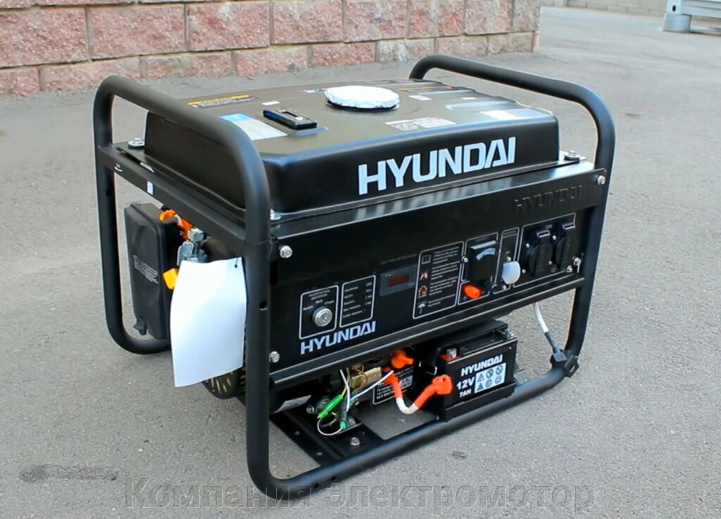 Бензиновий генератор Hyundai HHY 3010FE від компанії Компанія Єлектромотор - фото 1