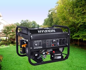 Бензиновий генератор Hyundai HHY 3010 F