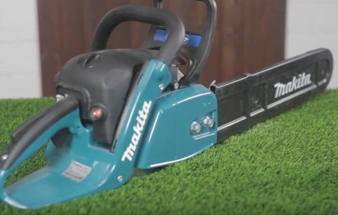 Бензопила Makita EA 4301 F38C