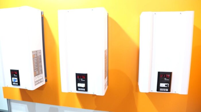 Стабилизатор напряжения Элекс Ампер У 12-1/40А v2.0