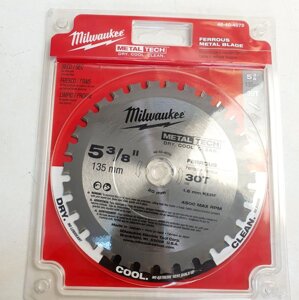 Пиляльний диск Milwaukee 135x20 мм, 30 зуб. (48404070)