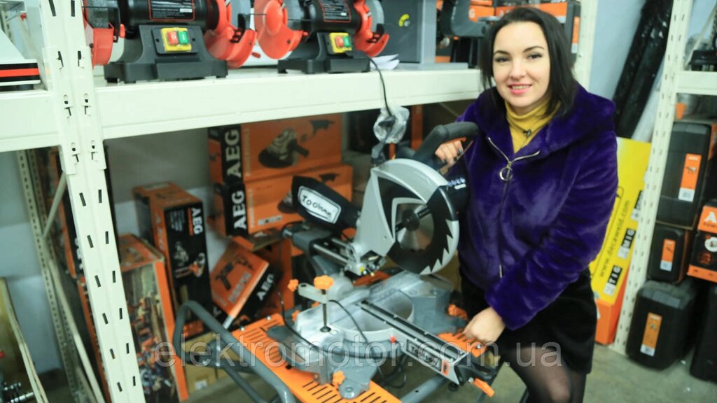 Торцювальна пила Toolson KGZ2550PRO Scheppach (3901212958 ) від компанії Компанія Єлектромотор - фото 1