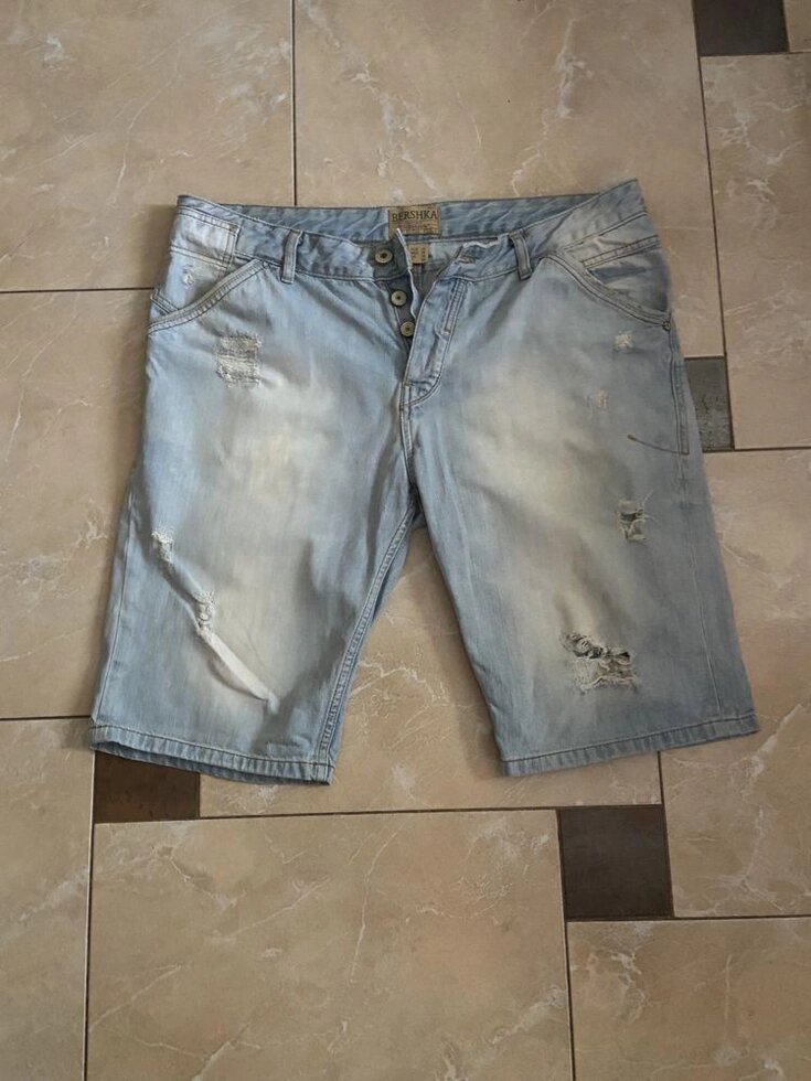 Чоловічі джинсові шорти Bershka р. L, шорти бершка від компанії Artiv - Інтернет-магазин - фото 1