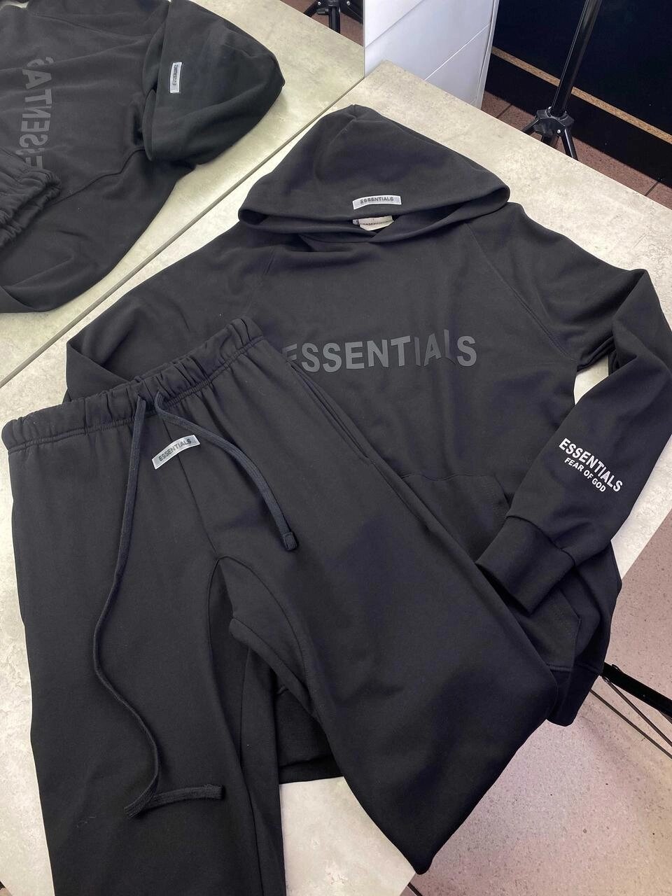 Чоловічий чорний спортивний костюм Essentials кофта штани Ессеншс sp068 від компанії Artiv - Інтернет-магазин - фото 1