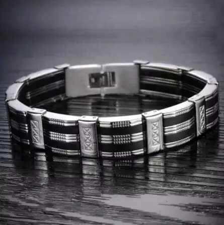 Чоловічий металевий браслет із силіконовими вставками від компанії Artiv - Інтернет-магазин - фото 1