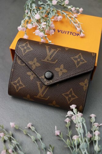 Кошелек Louis Vuitton Луи Виттон LUX качество черный цвет NEW 2023  (1477245466) купить в Киеве за 2571.8 грн