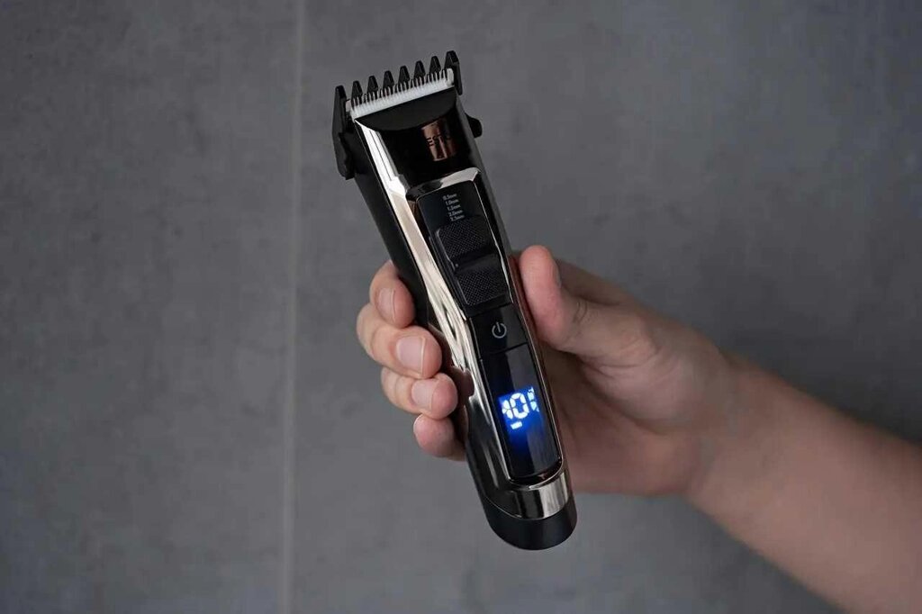 Машинка для стриження волосся з ЛЕД екраном Ardesto HC-Y30-DBS від компанії Artiv - Інтернет-магазин - фото 1