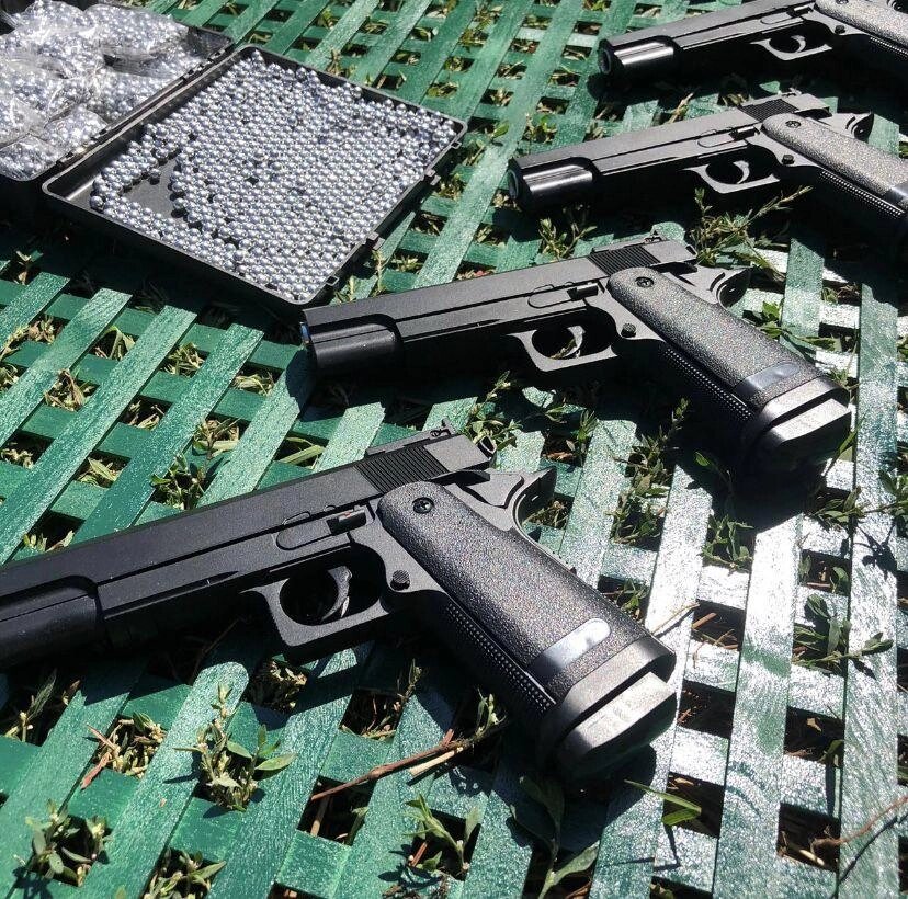 Металевий пістолет іграшкп Ruger ZM26 на кульках пластик від компанії Artiv - Інтернет-магазин - фото 1