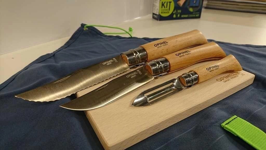 Набір кухонних ножів OPINEL NOMAD Франція + дошка нарізки + рушник від компанії Artiv - Інтернет-магазин - фото 1