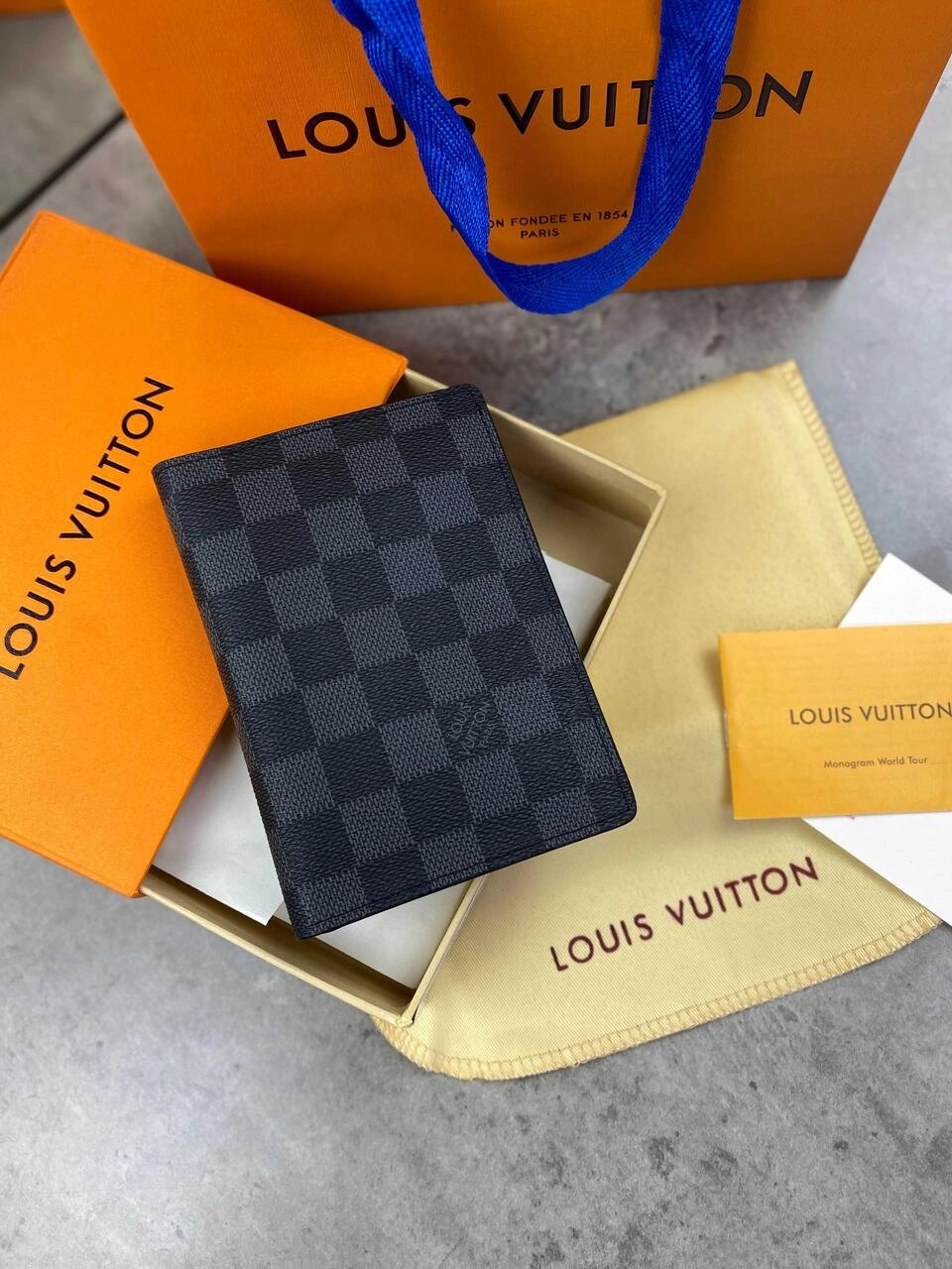 Паспортниця Louis Vuitton обкладинка для паспорта Луї Віттон a208 від компанії Artiv - Інтернет-магазин - фото 1