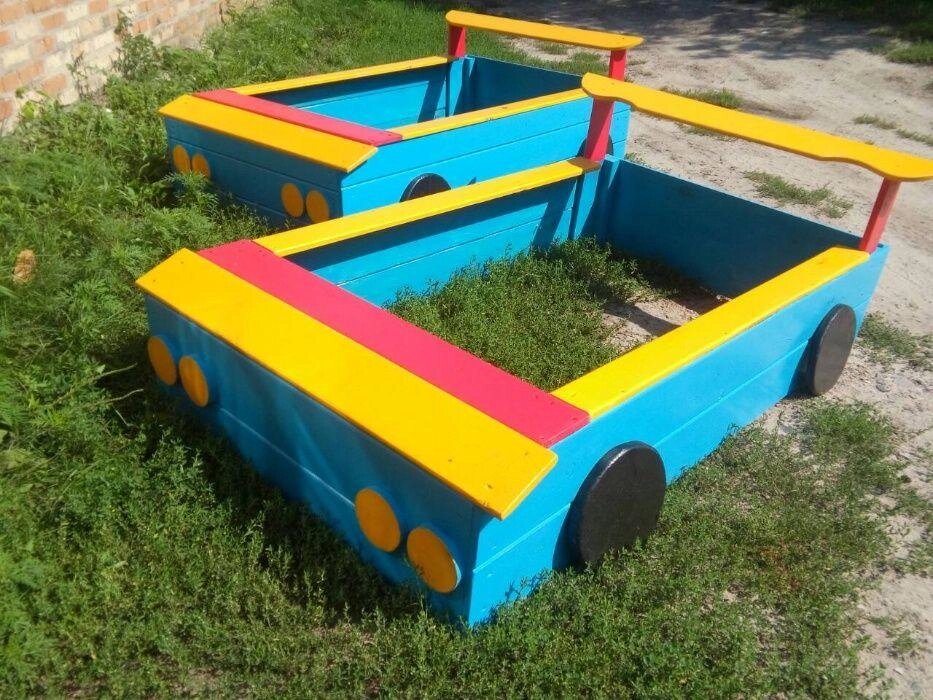Песочница из дерева - машина на детскую площадку. Дитяча пісочниця від компанії Artiv - Інтернет-магазин - фото 1