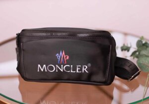 Бананка Moncler чорна | Чоловічі текстильні сумки Монклер i