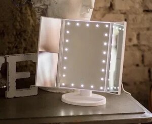 Косметичний потрійний Дзеркало для макіяжу з LED підсвічуванням збільшенням