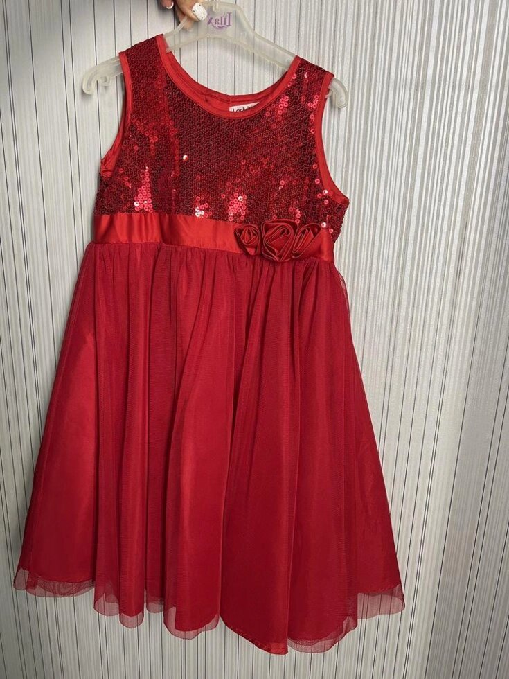 Плаття на маленьку принцесу 5-6 років від компанії Artiv - Інтернет-магазин - фото 1