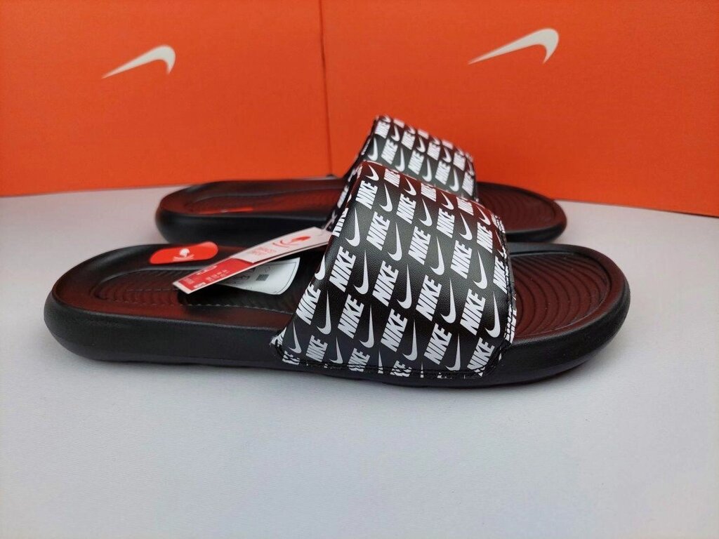 Шльопанці Nike Victori One Slide оригінал тапки тапочки шльопанці від компанії Artiv - Інтернет-магазин - фото 1
