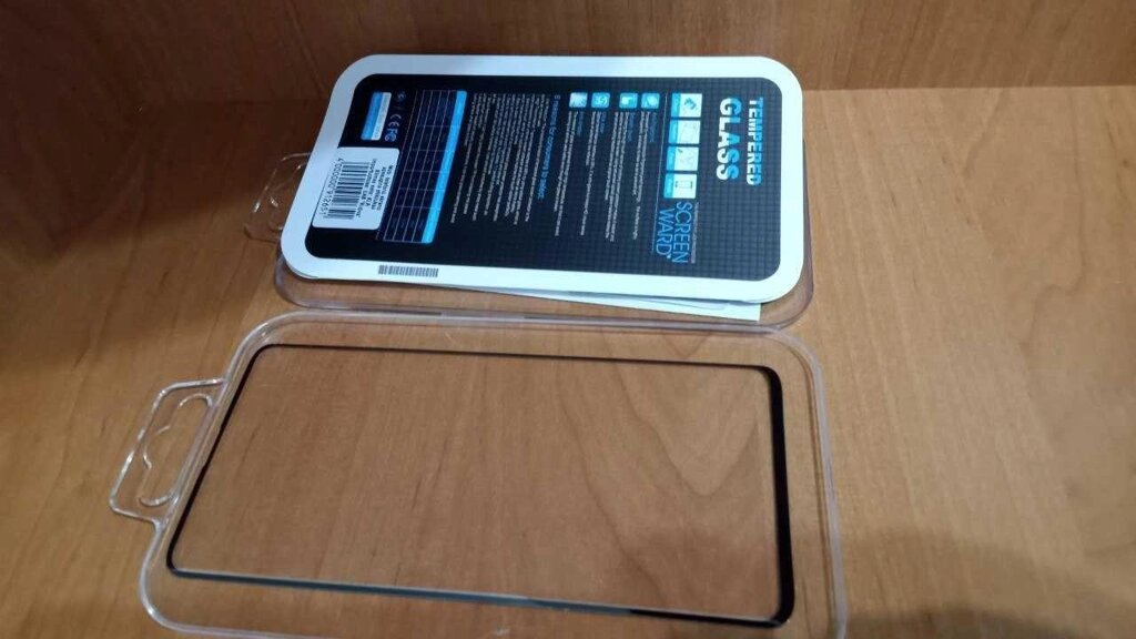 Якісне захисне скло на телефон Samsung S10+ від компанії Artiv - Інтернет-магазин - фото 1