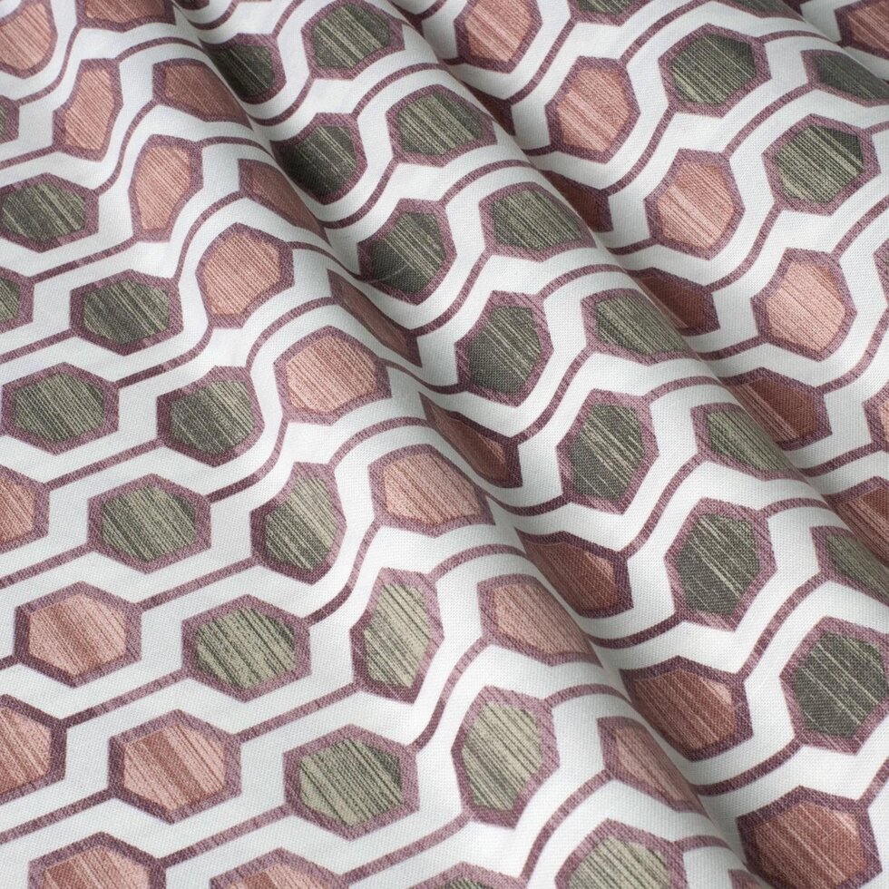 Декоративна тканина геометрія шестікутнікі рожеві на білому тлі Туреччина 87996v5 від компанії Салон штор Arsian Textile - фото 1