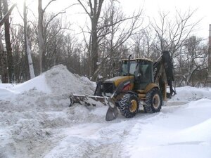 Очищення снігу - Прибирання території