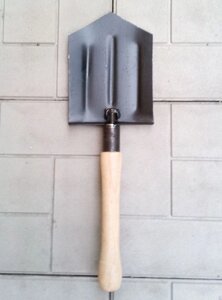 Розбірна саперна лопата з дерев'яною ручкою, лопата для авто