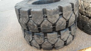 Шина 18x7-8 SP-800 Solid 139A6 (Armour) цільнолита | 18x7-8 (18-7-8, 18х7-8, 18-7.00-8)