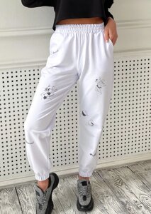 Модні Жіночі Брюки-джоггер Білі з Принтом Трикотажні S-M, L-XL