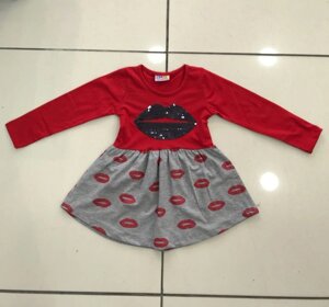 Трикотажне Сукня для Дівчатка "Поцелуйчик" з Довгим рукавом червоне Зростання 122-128 см