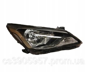 Передня фара права Hyundai Solaris 15-18 (Signeda) 92102-4L600