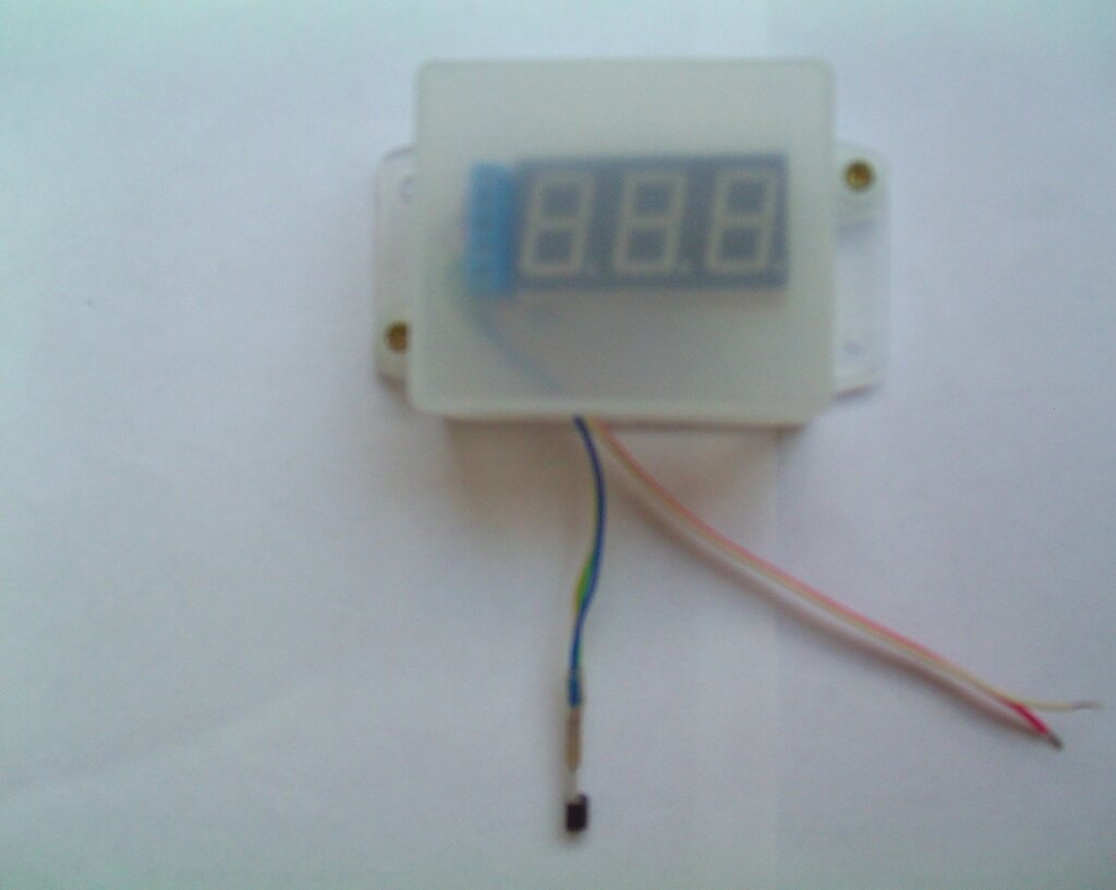 Термометр TDс, точність 0,1 ° С - переваги
