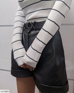 Модні короткі жіночі шорти в молодіжному стилі із еко шкіри із завищеною талією повсякденні чорні арт 2220