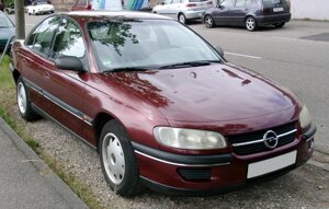 Скло лобове Opel Omega B з 1994_2000g ПШТ