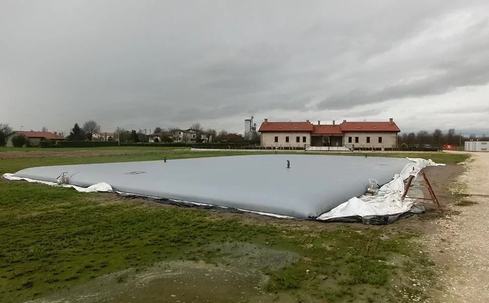 Гнучкі резервуари: ефективне рішення для зберігання рідин - фото pic_373a2dec0265a379d393b48694cfc56d_1920x9000_1.webp